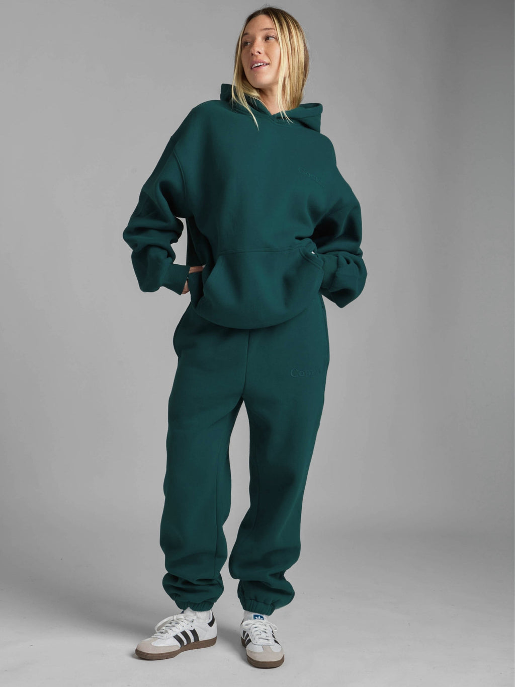Sudadera Minimalista