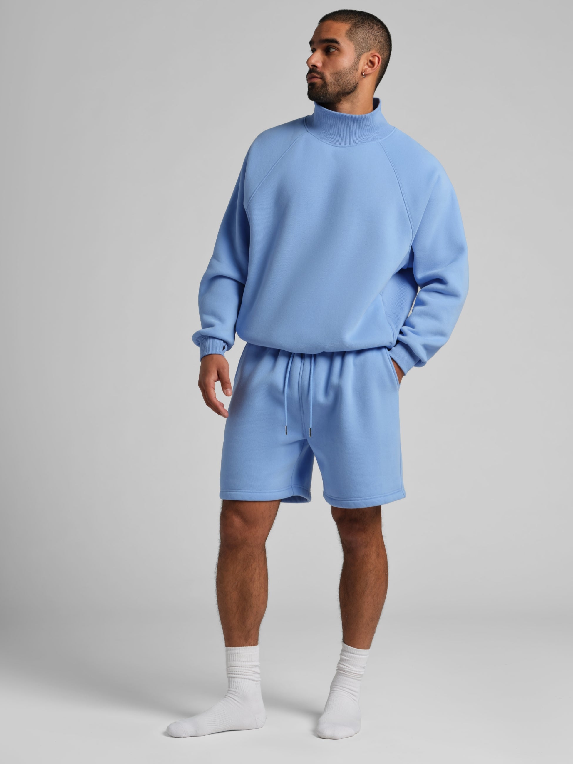 Sudadera Básica con Cuello Mock