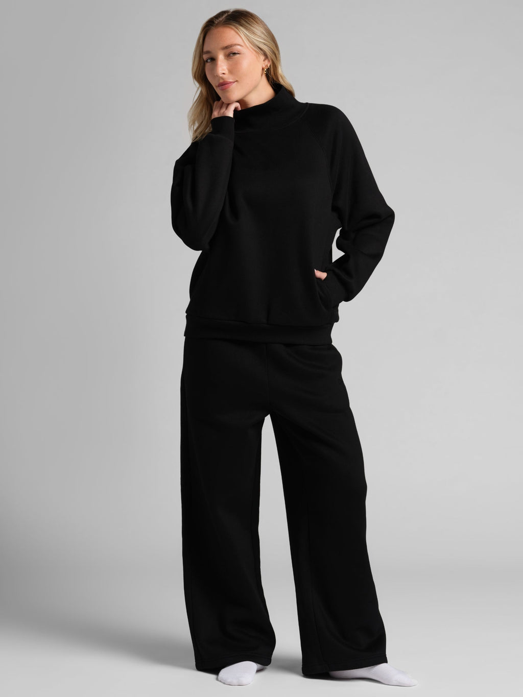 Sudadera Básica con Cuello Mock