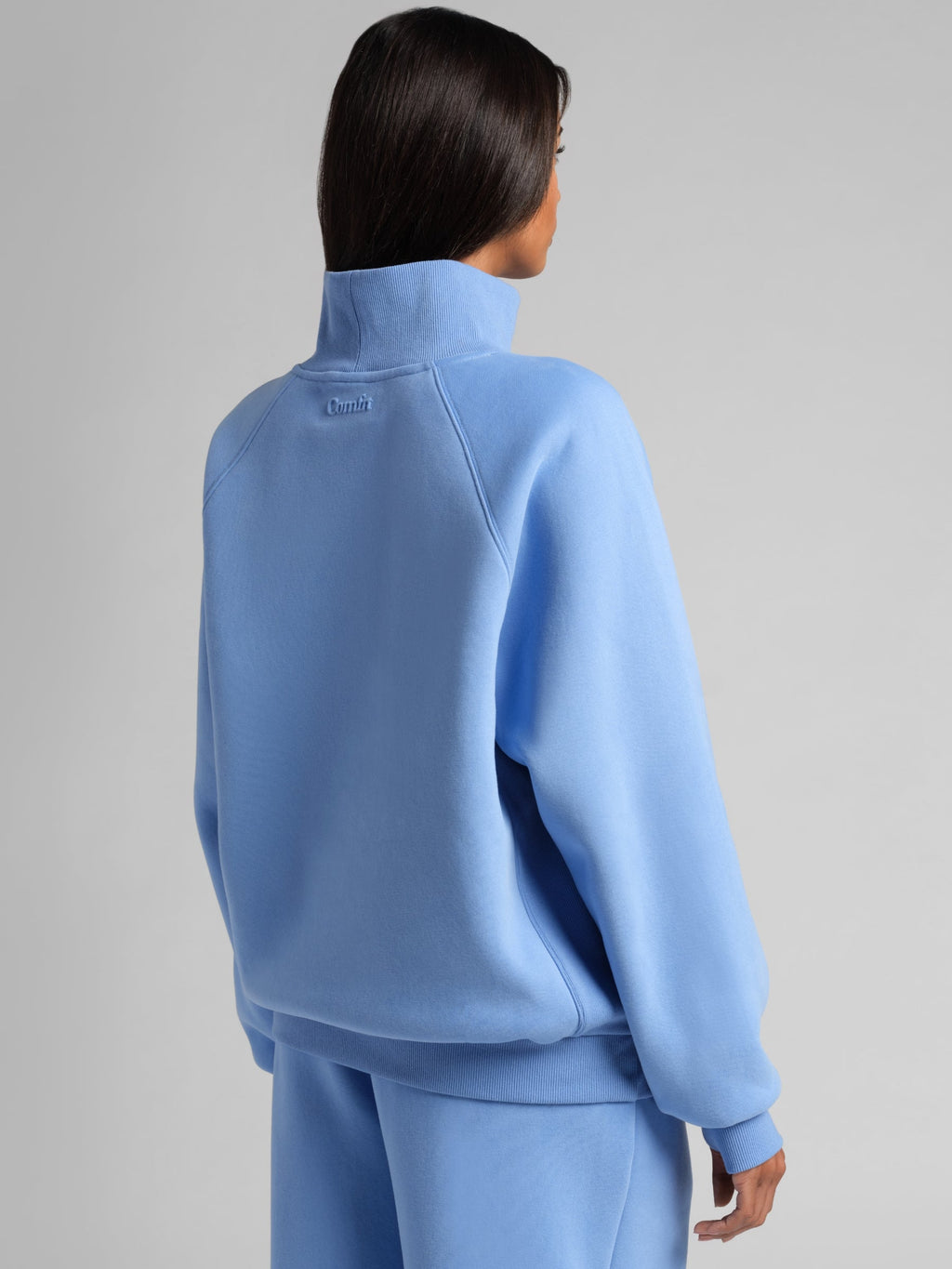 Sudadera Básica con Cuello Mock