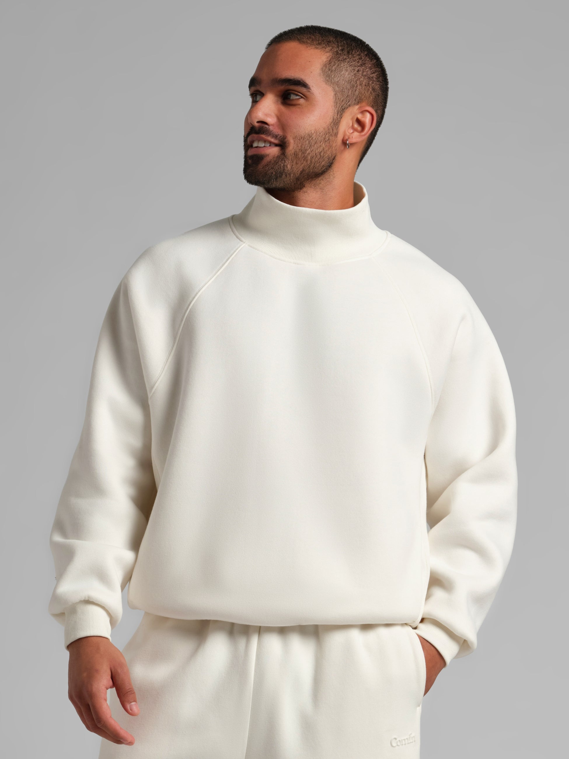 Sudadera Básica con Cuello Mock