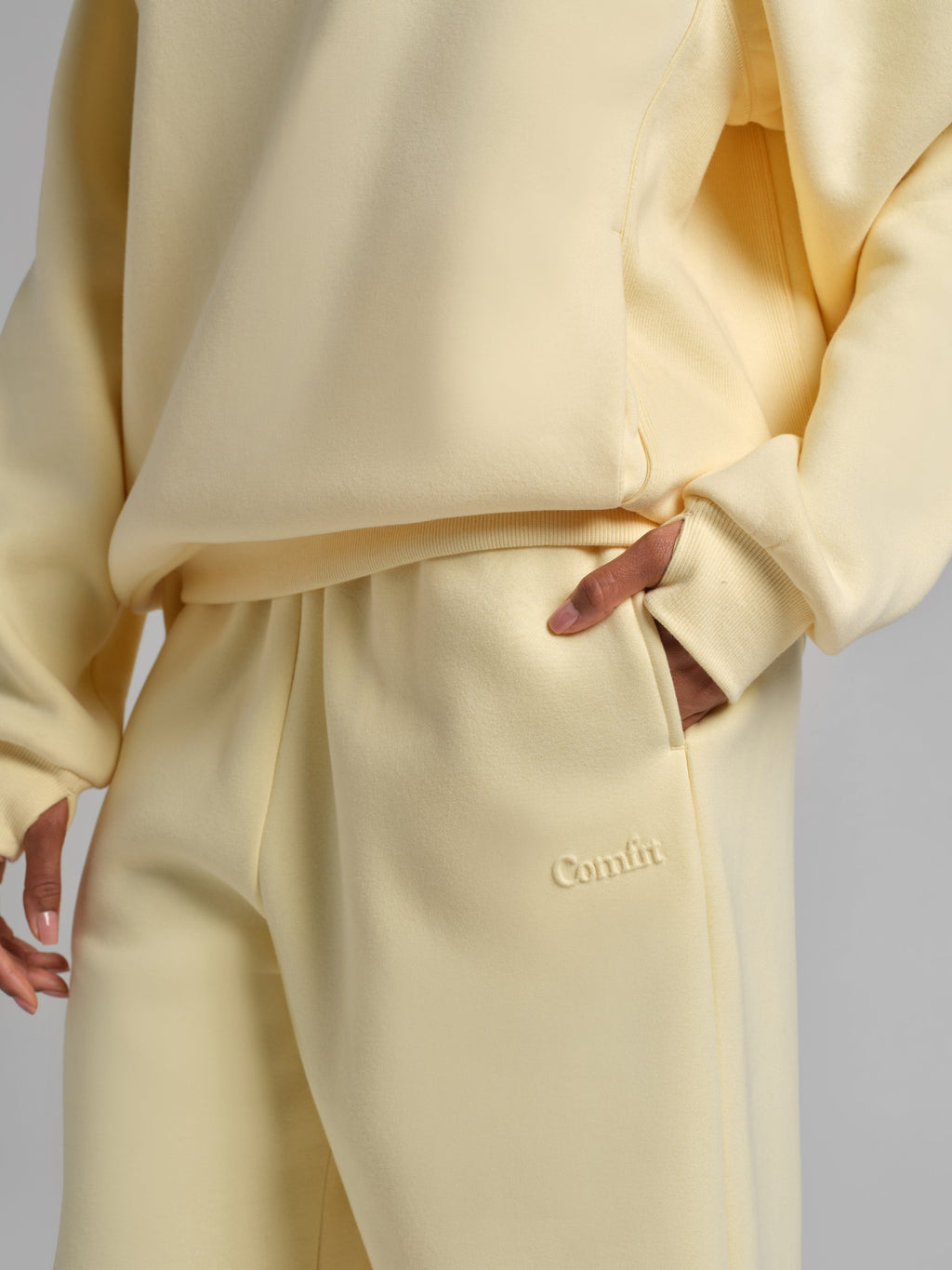 Sudadera Básica con Cuello Mock
