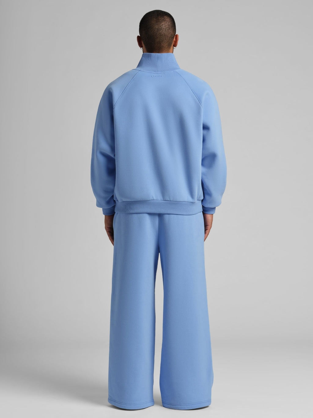 Sudadera Básica con Cuello Mock